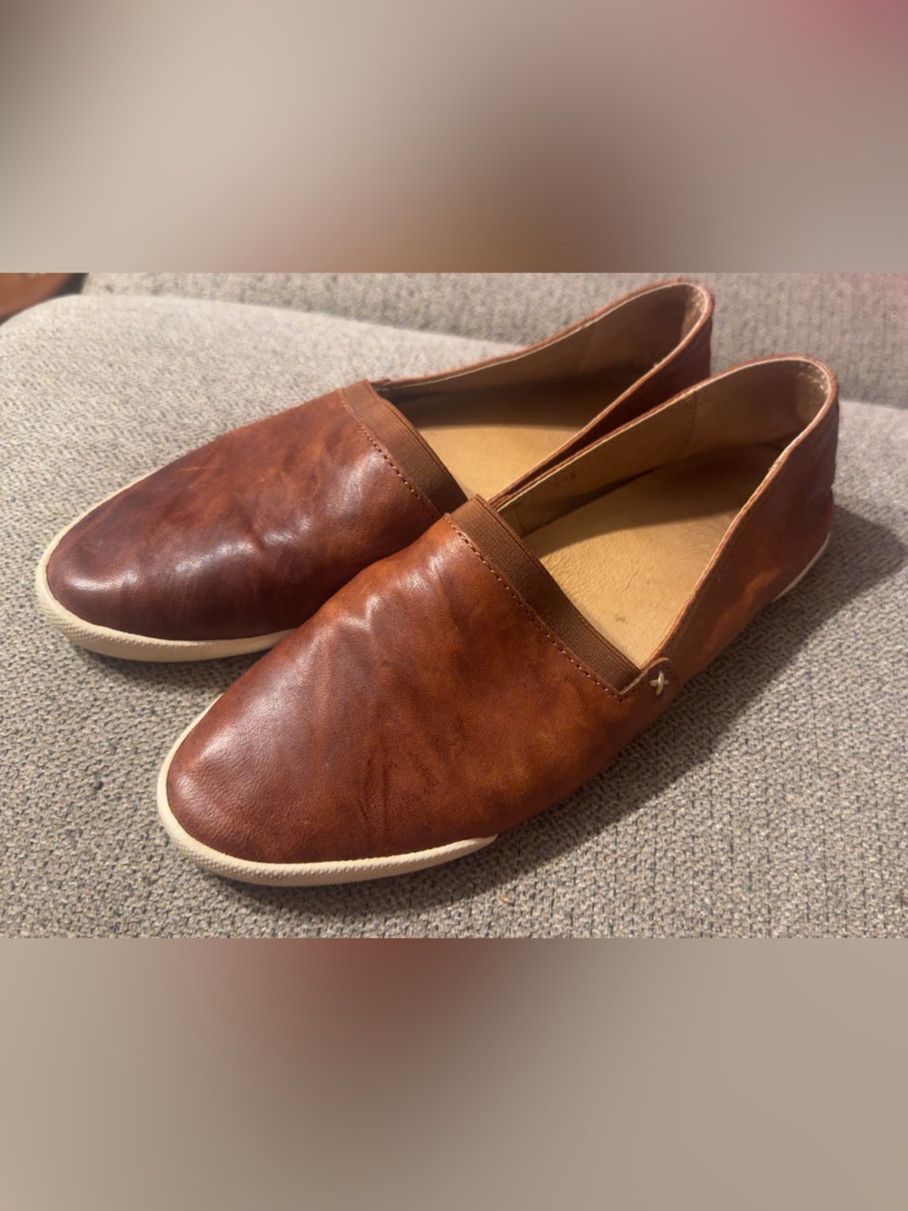 Frye Women’s Brown Leather Slip-On Loafers SIZE 9